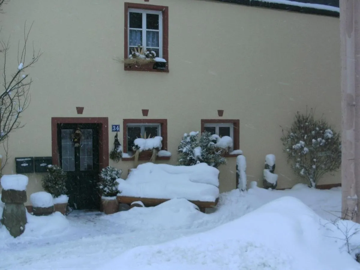 Apartment With Animal Zoo And Sun Terrace Morscheid-Riedenburg 0*,  Germany