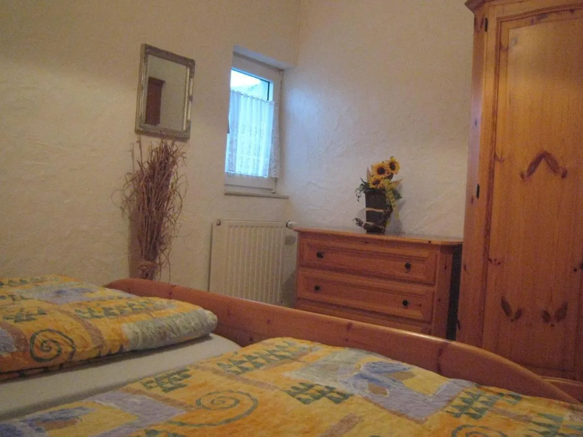 Apartment With Animal Zoo And Sun Terrace Morscheid-Riedenburg